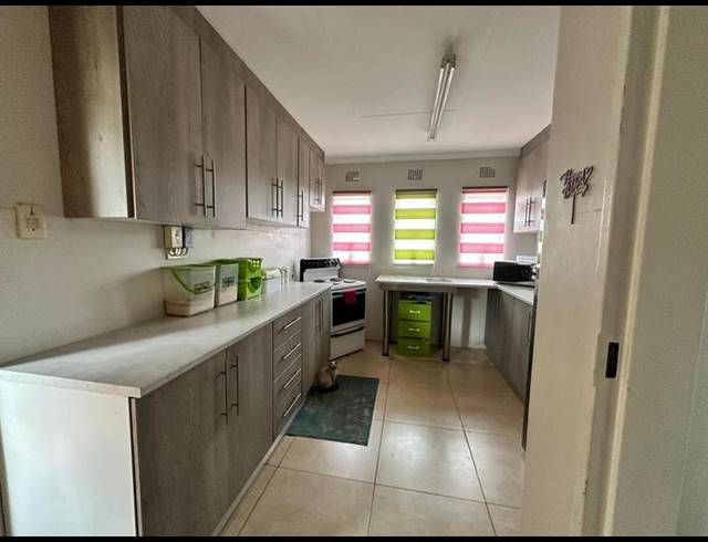 3 BEDROOM HOUSE FOR SALE IN LAUDIUM
